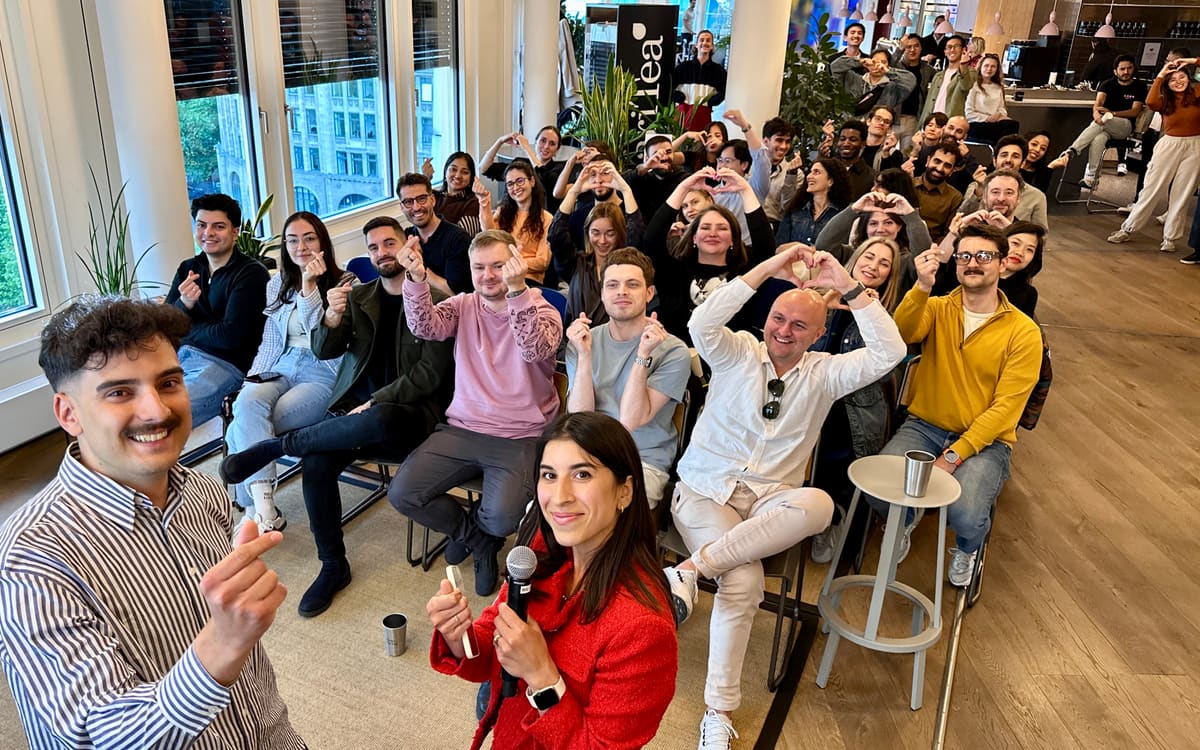 Dilem Kaya leading a hands-on AI workshop with executives